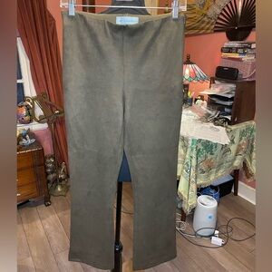 Tuckernuck Ashford pant in faux suede olive green Size Small Retail $128